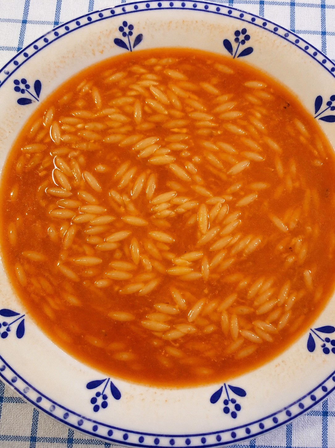Pasta con il pesce senza pesce Pasta con il pesce senza pesce